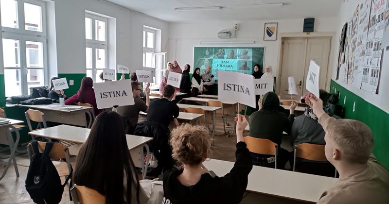 OBILJEŽEN DAN HIDŽABA U NAŠOJ ŠKOLI