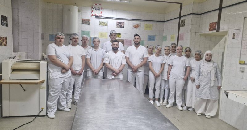 Zajednički rad učenika i pekara s dugogodišnjim iskustvom