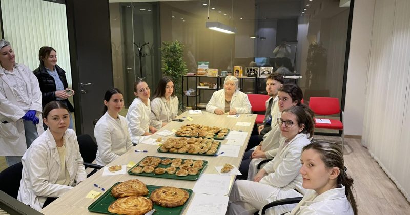 Učenici II1 razreda – prehrambeni tehničar